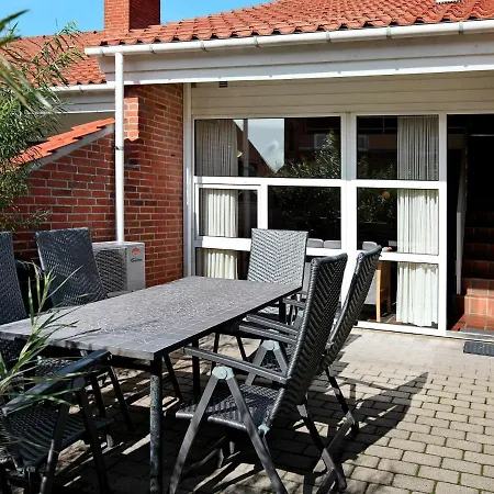 Holiday home Amazing In With Wifi Blavand