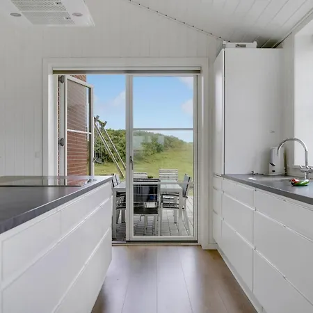 Lovely Home In Blavand With Wifi * Blåvand