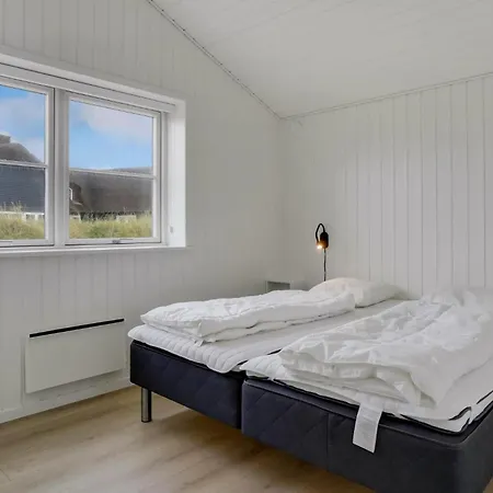 Amazing In With Wifi Holiday home