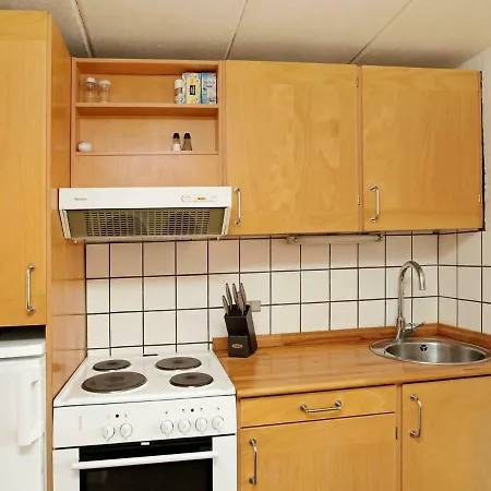 Lovely Home In Blavand With Wifi *